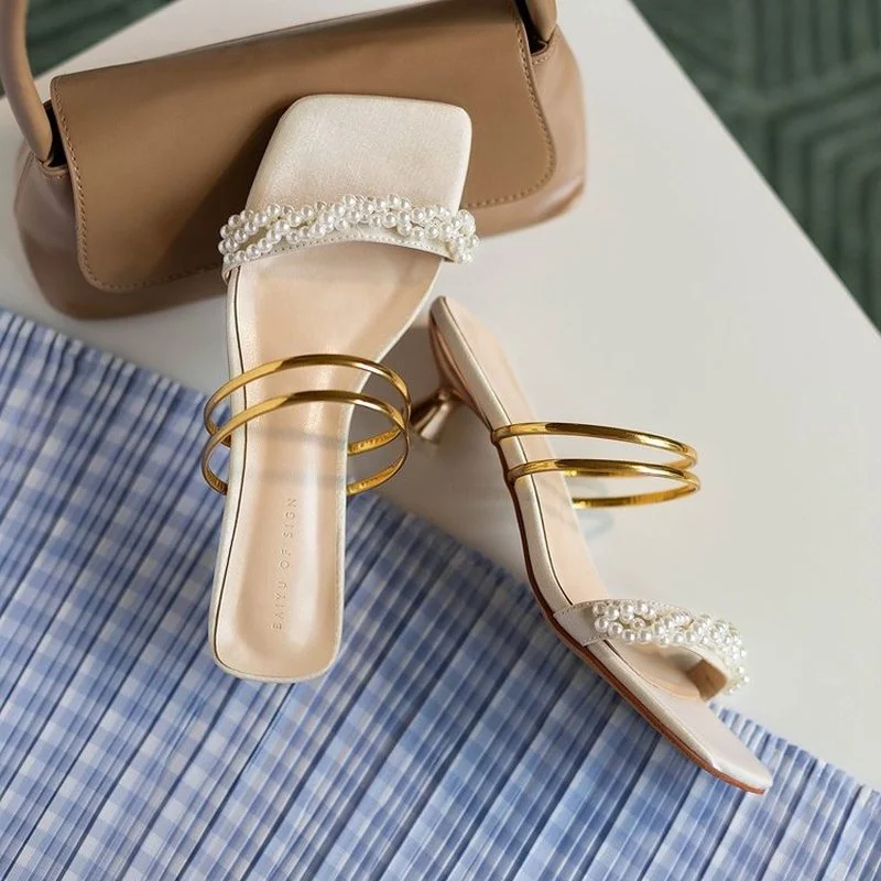 Net red sandals female summer lady 2021 new wild fashion pearl mid-heel half drag super fire fairy wind sandals tenis feminino
Net red sandals female summer lady 2021 new wild fashion pearl mid-heel half drag super fire fairy wind sandals tenis feminino