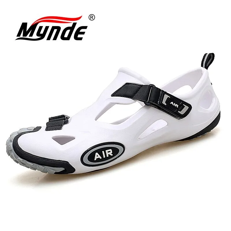 Summer Men Sandals Outdoor Unisex Wading Beach Slippers Casual Shoes Breathable Hollow Antiskid Men Sneakers Zapatillas Hombre 
Summer Men Sandals Outdoor Unisex Wading Beach Slippers Casual Shoes Breathable Hollow Antiskid Men Sneakers Zapatillas Hombre
