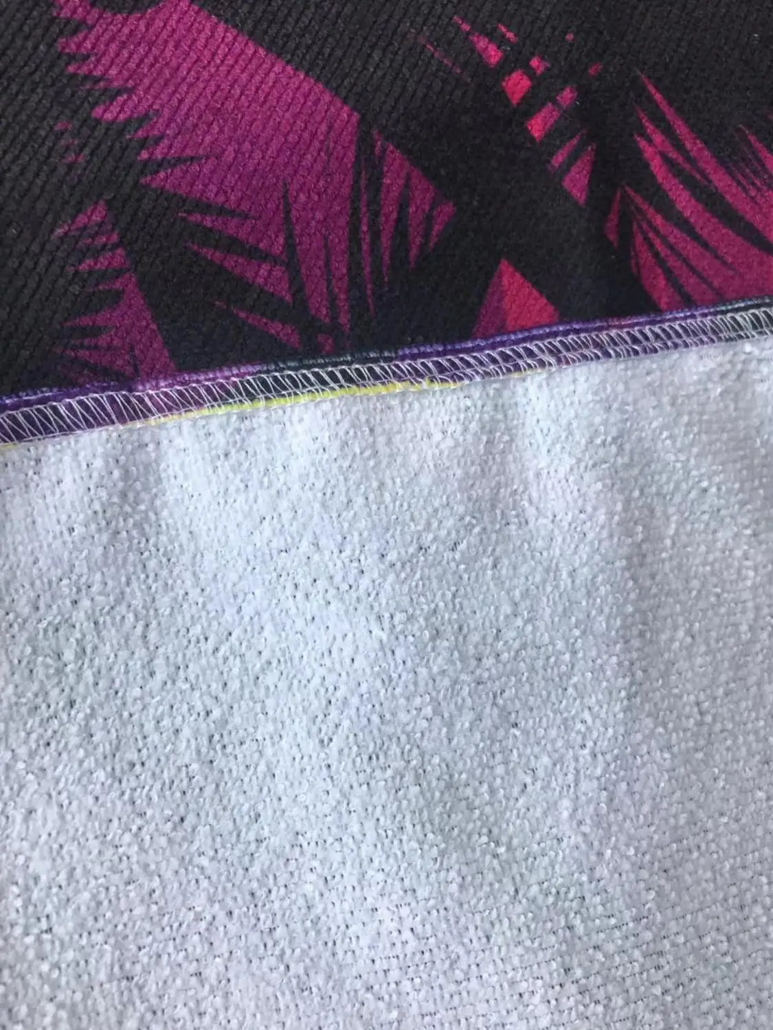 75*140cm Microfiber Wetsuit Changing Robe Beach Poncho Towel With Hooded Double Sided Cartoon Print Bath Towel Outwear Quick Dry
75*140cm Microfiber Wetsuit Changing Robe Beach Poncho Towel With Hooded Double Sided Cartoon Print Bath Towel Outwear Quick Dry