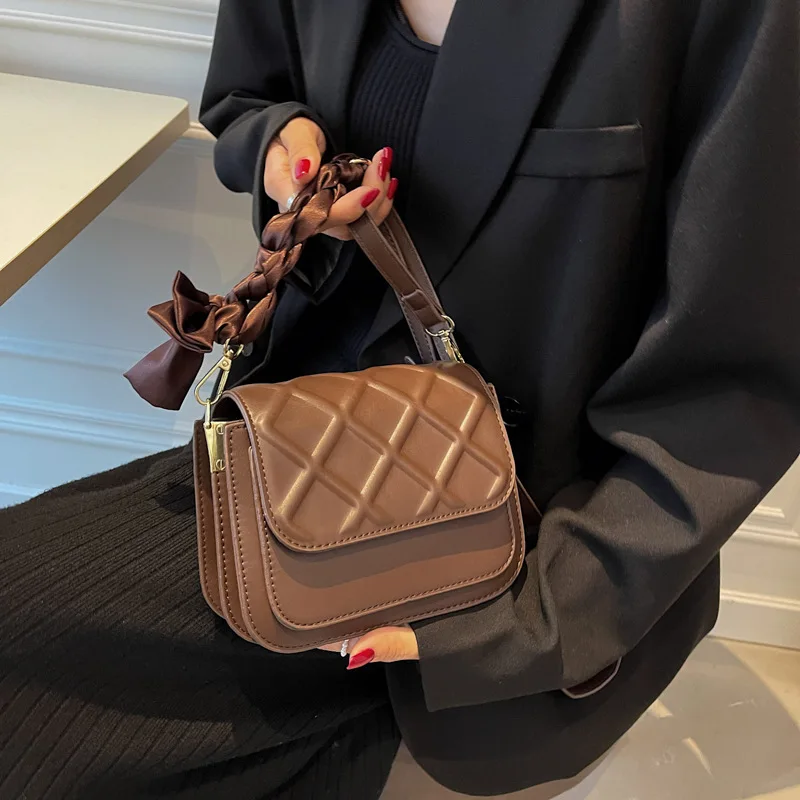 Retro Small Bag 2021 New Bag Female Ins Texture Diamond Small Square Bag Wild Chain Single Shoulder Crossbody Bag Bolsa feminina
Retro Small Bag 2021 New Bag Female Ins Texture Diamond Small Square Bag Wild Chain Single Shoulder Crossbody Bag Bolsa feminina