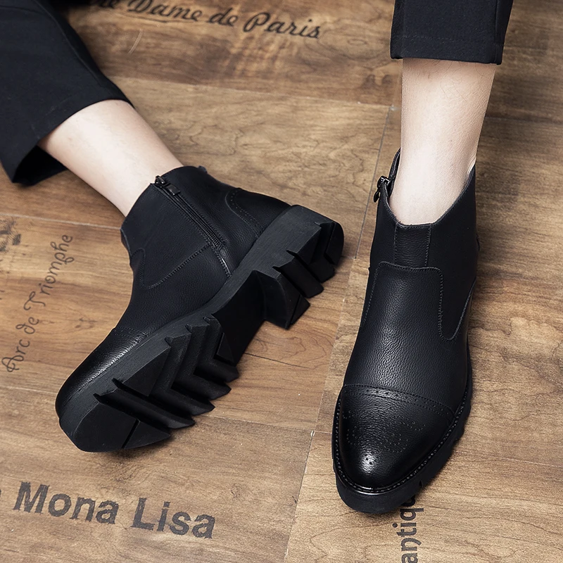 Men's High-Top Boots a Pedal Casual Shoes High Quality Fashion Men's Boots Outdoor Boots Black
Men's High-Top Boots a Pedal Casual Shoes High Quality Fashion Men's Boots Outdoor Boots Black