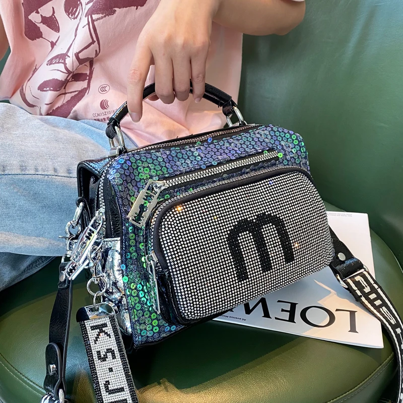 Microfiber Synthetic Leather Women's Bag Shining Sequines Ita Shoulder Bags New Purses and Handbags Luxury Designer Bolso
Microfiber Synthetic Leather Women's Bag Shining Sequines Ita Shoulder Bags New Purses and Handbags Luxury Designer Bolso