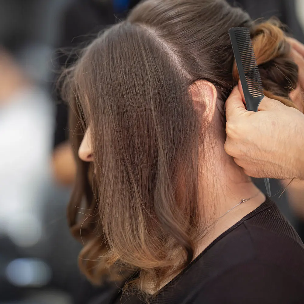 1 Set of 11pcs Hair Cutting Tool Men Hairdressing Kit Comb Brush Set Comb Apron Wipe Hair Styling Tools (Black )
1 Set of 11pcs Hair Cutting Tool Men Hairdressing Kit Comb Brush Set Comb Apron Wipe Hair Styling Tools (Black )