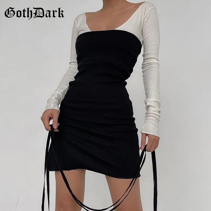Goth Dark Y2k Gothic Bandage Women Summer Party Dress Punk Techwear Black Casual Bodycon Mini Dress Backless Hollow Out Clubwear
Goth Dark Y2k Gothic Bandage Women Summer Party Dress Punk Techwear Black Casual Bodycon Mini Dress Backless Hollow Out Clubwear
