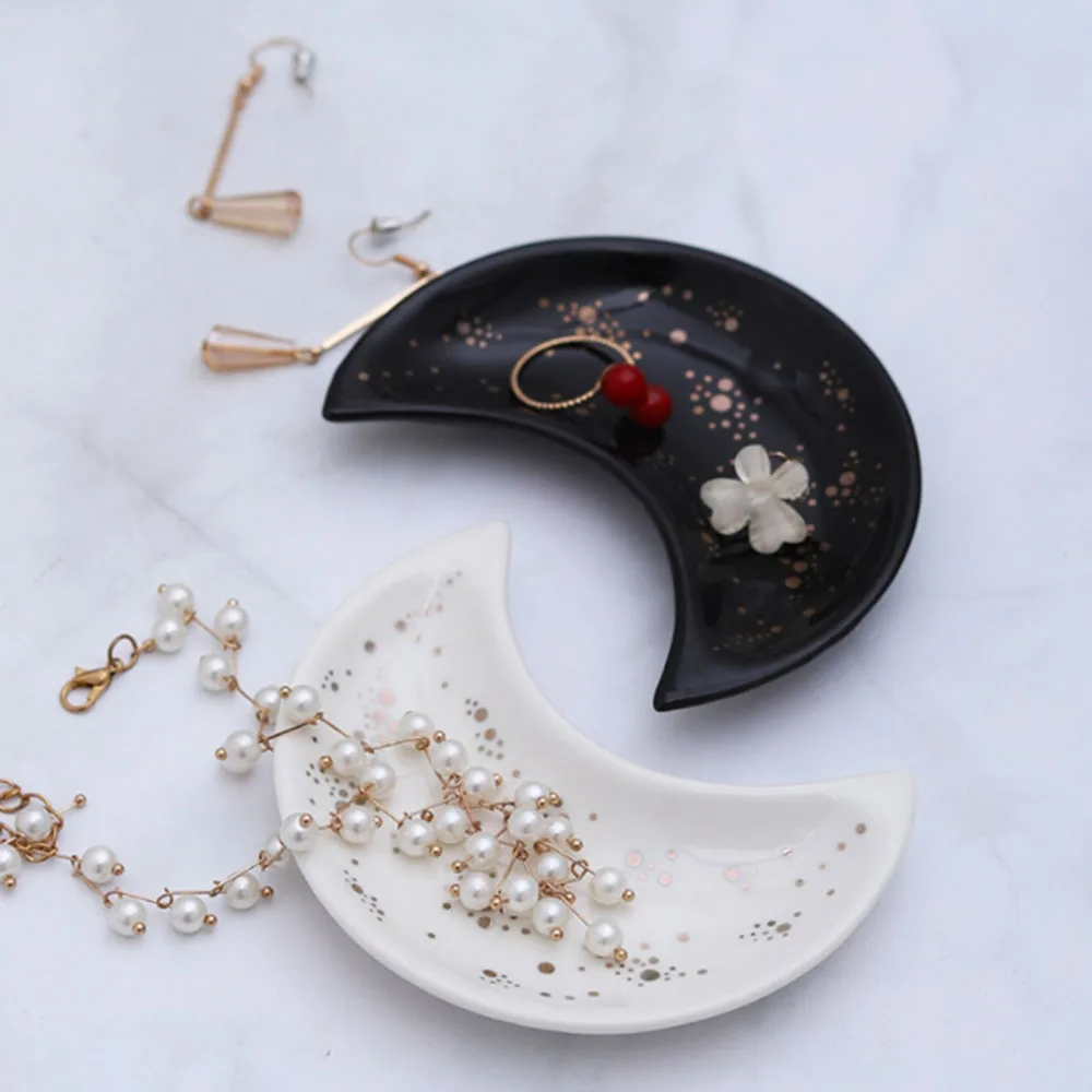 Ceramic Moon Shape Small Jewelry Dish Earrings Necklace Ring Storage Plates Display Bowl Decoration Tray
Ceramic Moon Shape Small Jewelry Dish Earrings Necklace Ring Storage Plates Display Bowl Decoration Tray