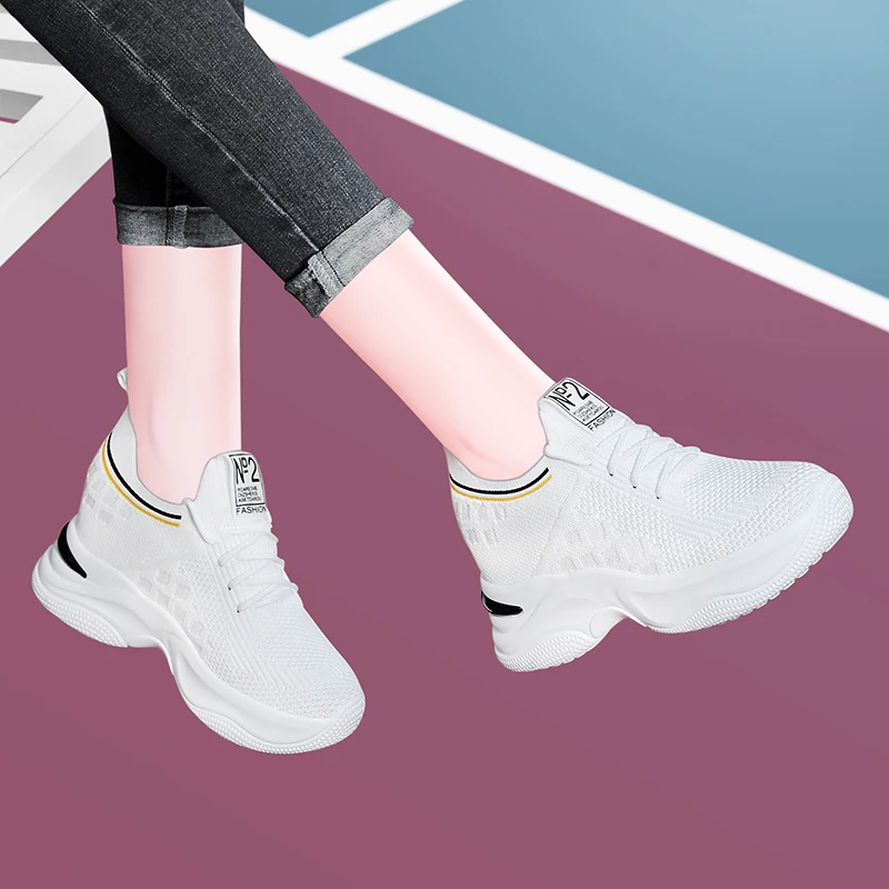 Women's shoes 2022 new casual shoes soft-soled lightweight sports shoes thick-soled mesh travel shoes Internal increase white
Women's shoes 2022 new casual shoes soft-soled lightweight sports shoes thick-soled mesh travel shoes Internal increase white