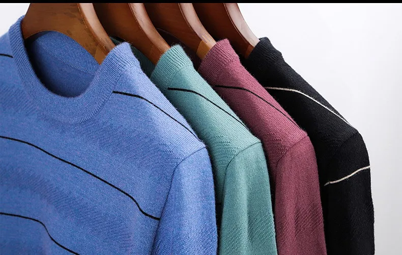 2021 New Pullover Men Brand Clothing Autumn Winter Mixed cotton Round Collar Loose Sweater Men Casual Striped Pull Jumper Men
2021 New Pullover Men Brand Clothing Autumn Winter Mixed cotton Round Collar Loose Sweater Men Casual Striped Pull Jumper Men