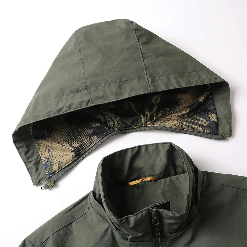 New Men's Softshell Jacket Autumn Spring Streetwear Tactical Bomber Windbreaker Jackets Men Hooded Hip-hop Pilot Windproof Coats
New Men's Softshell Jacket Autumn Spring Streetwear Tactical Bomber Windbreaker Jackets Men Hooded Hip-hop Pilot Windproof Coats