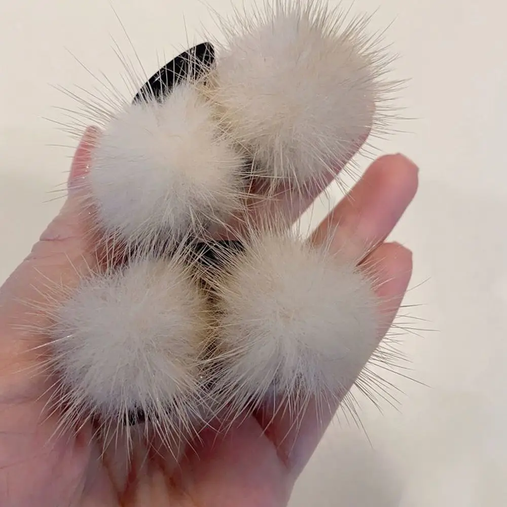 1 шт. Элегантный большой плюшевый шарик заколка для волос темпераментная модная голова маленькая Акула заколка для женщин девушек головной ...
1 шт. Элегантный большой плюшевый шарик заколка для волос темпераментная модная голова маленькая Акула заколка для женщин девушек головной ...