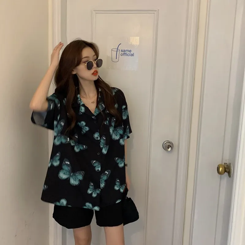 Women Black Blouse Short Sleeve Blouse Ins Loose Wild Summer New Ladies Girls Korean Style Butterfly Print Shirt Fashion Tops
Women Black Blouse Short Sleeve Blouse Ins Loose Wild Summer New Ladies Girls Korean Style Butterfly Print Shirt Fashion Tops