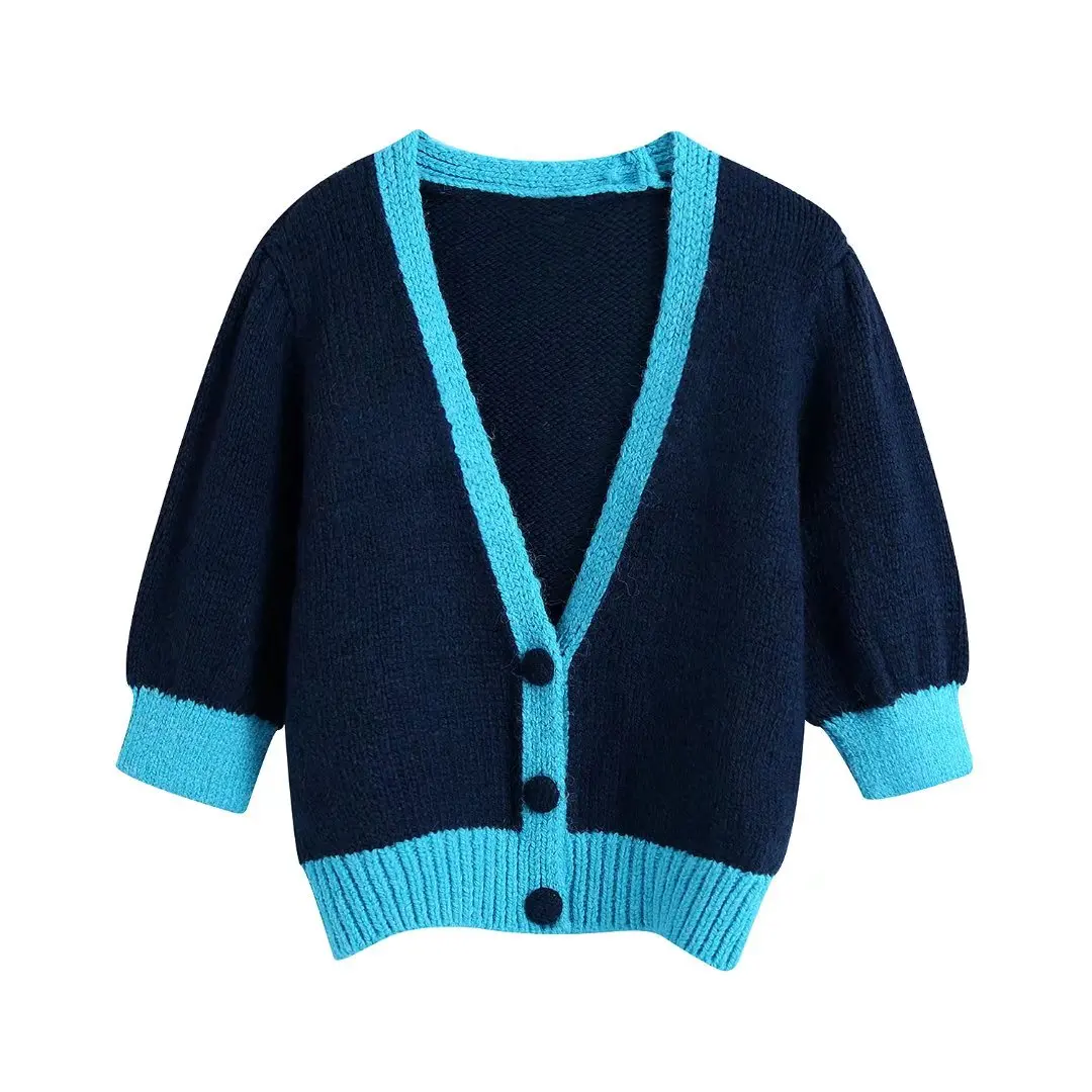 Autumn Women's Blue Stitching Trimming v-Neck Lantern Sleeves Short Elastic Knitted Sweater Cardigan Jacket High Street Style
Autumn Women's Blue Stitching Trimming v-Neck Lantern Sleeves Short Elastic Knitted Sweater Cardigan Jacket High Street Style