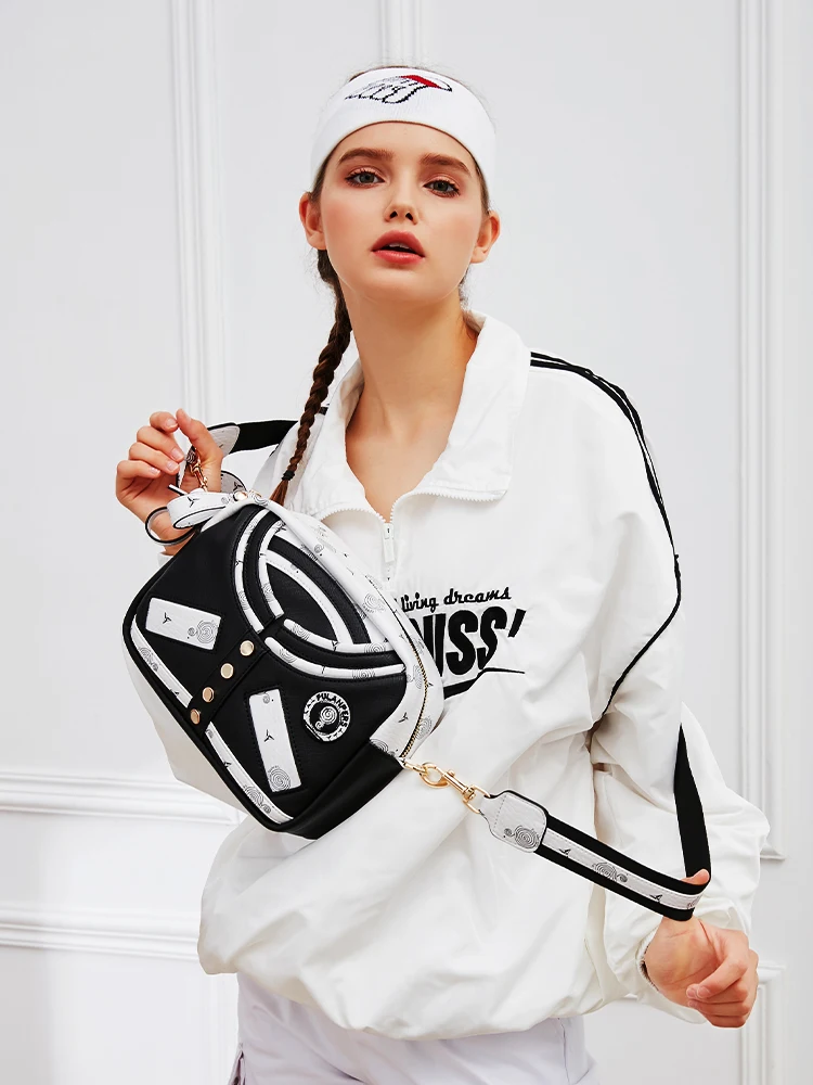 Shoulder Bag Women Fashion 2020 Autumn And Winter New Original Baseball Uniform Messenger Bag Street Trend Girl Bag High Quality
Shoulder Bag Women Fashion 2020 Autumn And Winter New Original Baseball Uniform Messenger Bag Street Trend Girl Bag High Quality