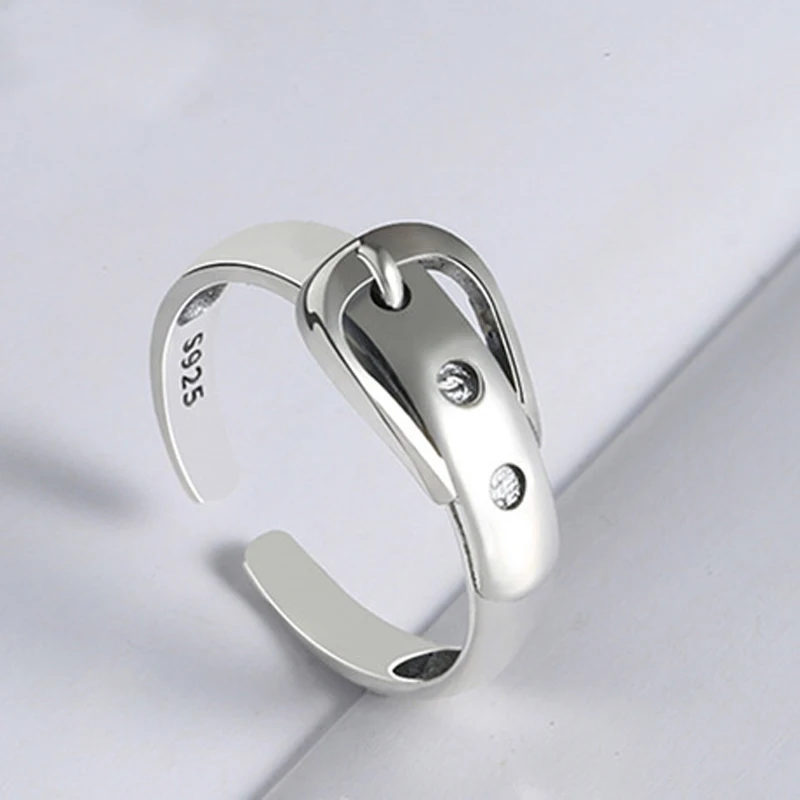 2021 New Fashion Retro Vintage Silver ColorBelt Ring Open Adjustable Rings For Woman Jewelry Accessory
2021 New Fashion Retro Vintage Silver ColorBelt Ring Open Adjustable Rings For Woman Jewelry Accessory