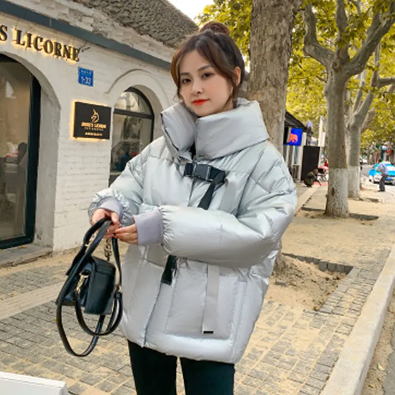Down Cotton Coat Winter Thick 2020 Women Short Jacket New Fashion Shiny Padded Coats Ladies Large size Loose Outerwear Warm D128
Down Cotton Coat Winter Thick 2020 Women Short Jacket New Fashion Shiny Padded Coats Ladies Large size Loose Outerwear Warm D128