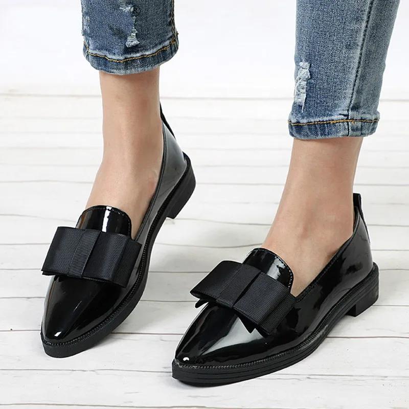 Spring Flats Women Shoes Bowtie Loafers Patent Leather Elegant Low Heels Slip On Footwear Female Pointed Toe Thick Heel 
Spring Flats Women Shoes Bowtie Loafers Patent Leather Elegant Low Heels Slip On Footwear Female Pointed Toe Thick Heel