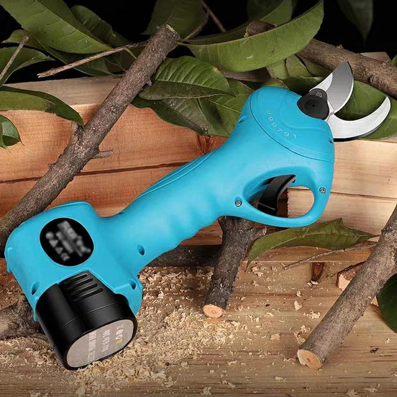 16.8V Cordless Electric Scissors Rechargeable Pruning Shears Tree Garden Tool branches Pruning Tools 2000mAh Lithium Battery
16.8V Cordless Electric Scissors Rechargeable Pruning Shears Tree Garden Tool branches Pruning Tools 2000mAh Lithium Battery