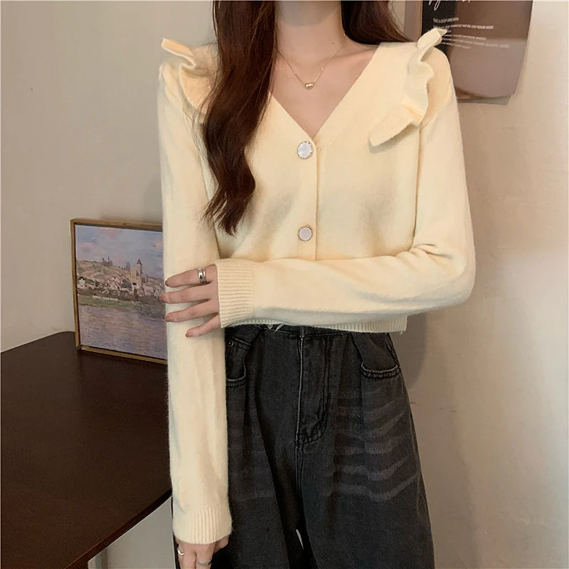 Женский Однотонный свитер с длинным рукавом, V-образным вырезом и оборками
Женский Однотонный свитер с длинным рукавом, V-образным вырезом и оборками