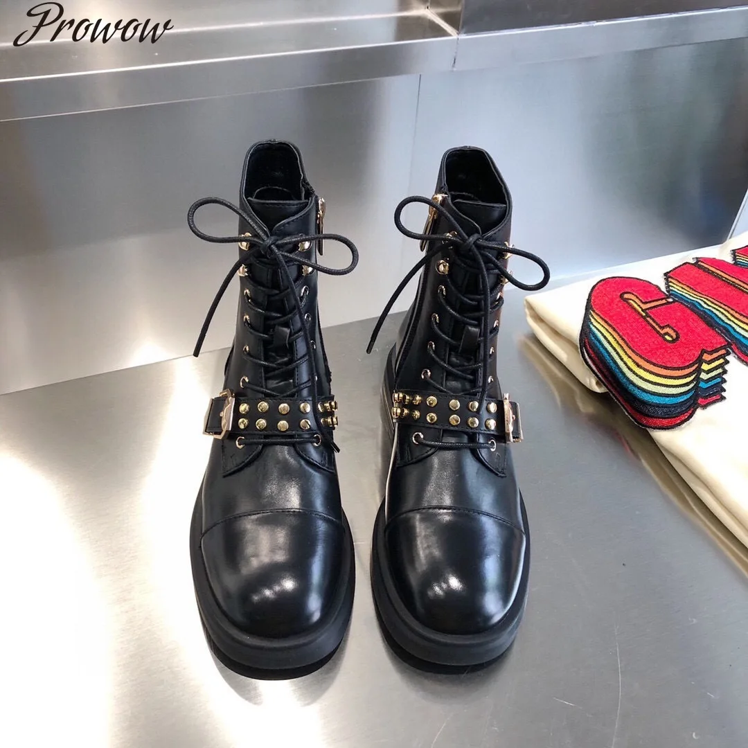 Prowow New Hot Leather Ankle Boots Platform Heels Rivet Belt Buckle Punk Martin Boots Round Toes Lace-up Feminino
Prowow New Hot Leather Ankle Boots Platform Heels Rivet Belt Buckle Punk Martin Boots Round Toes Lace-up Feminino