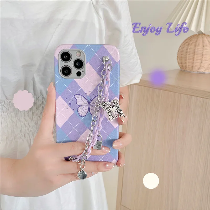 For iphone 12 Pro Max Case Purple Butterfly Bracelet Chain Silicone Cases for iPhone 11 7 12 8 Plus XS Max XR SE 2020 X Cover
For iphone 12 Pro Max Case Purple Butterfly Bracelet Chain Silicone Cases for iPhone 11 7 12 8 Plus XS Max XR SE 2020 X Cover