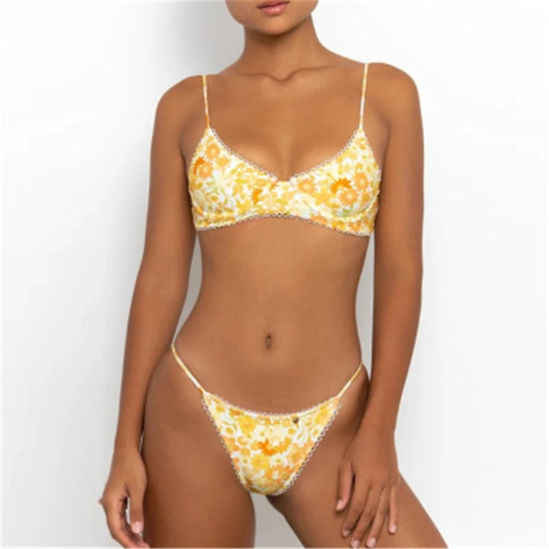Adults Women Swimwear Set Summer Leisure Style Floral Printing Lace Decoration Backless Bikini Swimsuit Flower Suit
Adults Women Swimwear Set Summer Leisure Style Floral Printing Lace Decoration Backless Bikini Swimsuit Flower Suit