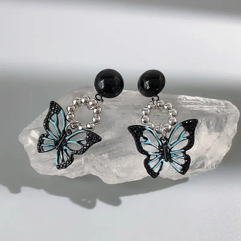 Korean 2021 New Fashion Sweet Cool Dark Butterfly Earrings Black Earrings Elegant Temperament Earrings Dangle Earrings for Women 
Korean 2021 New Fashion Sweet Cool Dark Butterfly Earrings Black Earrings Elegant Temperament Earrings Dangle Earrings for Women