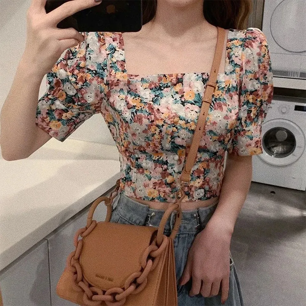 Vintage Korean Puff Slevee Floral Blouse French Square Collar Casual One-Piece Sweet Elegant Shirt Tops Blouse
Vintage Korean Puff Slevee Floral Blouse French Square Collar Casual One-Piece Sweet Elegant Shirt Tops Blouse