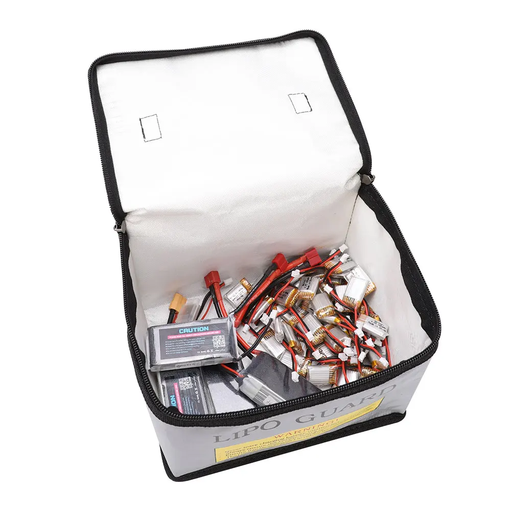 LiPo Battery Portable Fireproof Safety Bag Lipo Guard Explosion-proof Fire Resistant Charging Sack 215x145x165mm for RC Battery
LiPo Battery Portable Fireproof Safety Bag Lipo Guard Explosion-proof Fire Resistant Charging Sack 215x145x165mm for RC Battery