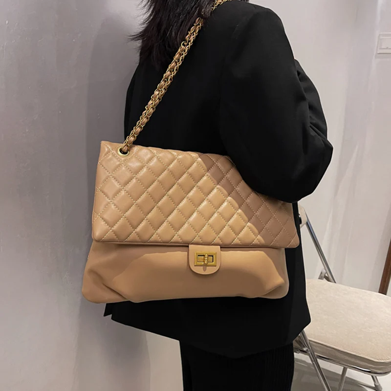 Women Pu Leather Chain Handbags Shoulder Bags Elegant Ladies Crossbody Bags High Quality Big Tote Brown Messenger Bags Bolsas
Women Pu Leather Chain Handbags Shoulder Bags Elegant Ladies Crossbody Bags High Quality Big Tote Brown Messenger Bags Bolsas