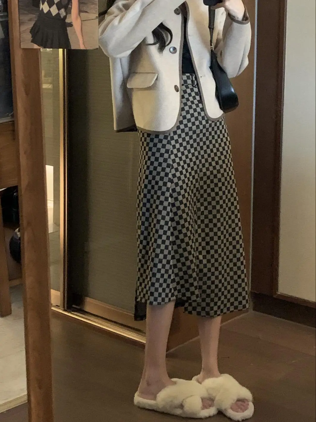 Женские юбки с высокой талией, свободные коричневые клетчатые юбки до щиколотки в Корейском стиле, весна-осень-зима 7025 #
Женские юбки с высокой талией, свободные коричневые клетчатые юбки до щиколотки в Корейском стиле, весна-осень-зима 7025 #