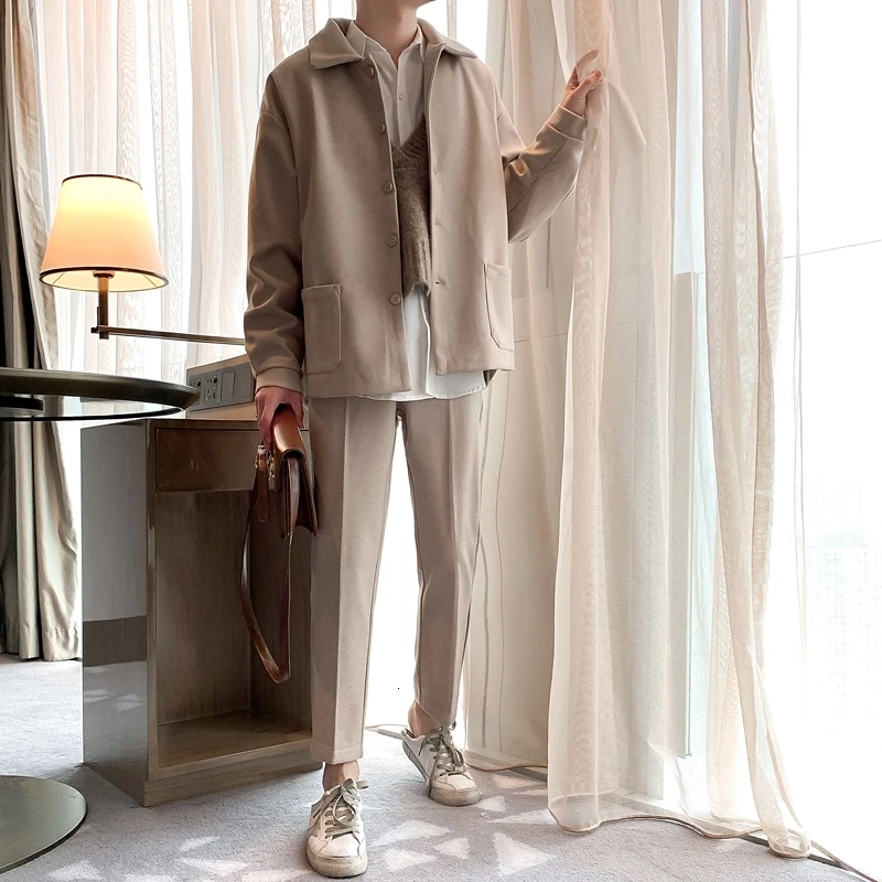 2019 Winter Men's Woolen Blends Loose Cashmere Wool Trench Coat Male Suit Snow Jacket Cotton-padded Clothes Keep Warm Parkas
2019 Winter Men's Woolen Blends Loose Cashmere Wool Trench Coat Male Suit Snow Jacket Cotton-padded Clothes Keep Warm Parkas