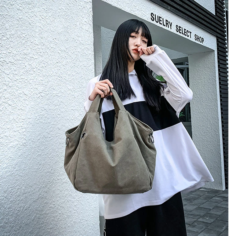 2021 Canvas Handbags Retro European and American Large Capacity Handbags Fashion Ladies Single Shoulder Bag
2021 Canvas Handbags Retro European and American Large Capacity Handbags Fashion Ladies Single Shoulder Bag