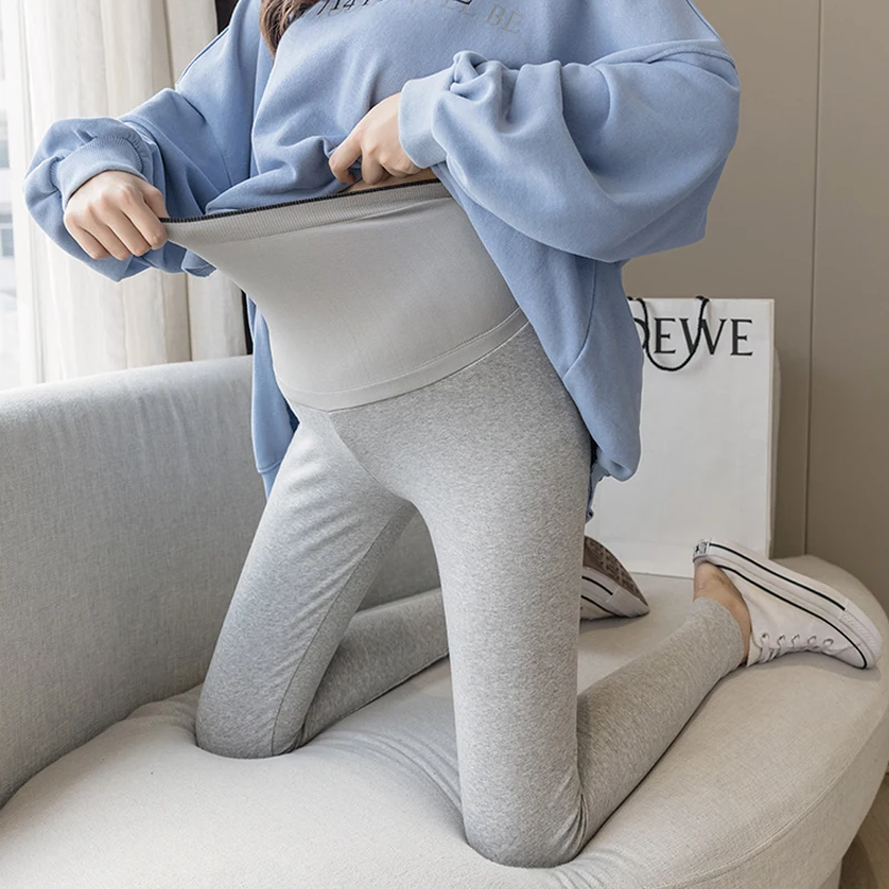 2021 Elegant Maternity Leggings High Waist Belly Pants for Pregnant Women Soft Fabric elasticity Pregnancy Thin Trousers Clothes
2021 Elegant Maternity Leggings High Waist Belly Pants for Pregnant Women Soft Fabric elasticity Pregnancy Thin Trousers Clothes