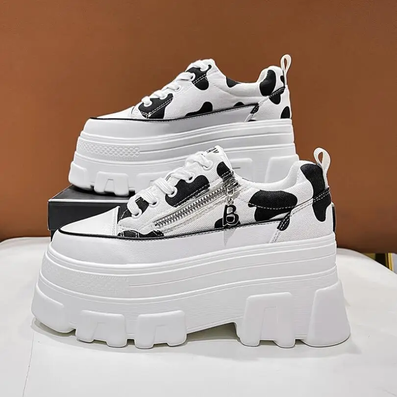 Designer Shoes Women Platform Sneakers 2021 Fashion Casual Height Incresing 6CM Chunky Sneaker Woman White Black Chaussure Femme
Designer Shoes Women Platform Sneakers 2021 Fashion Casual Height Incresing 6CM Chunky Sneaker Woman White Black Chaussure Femme