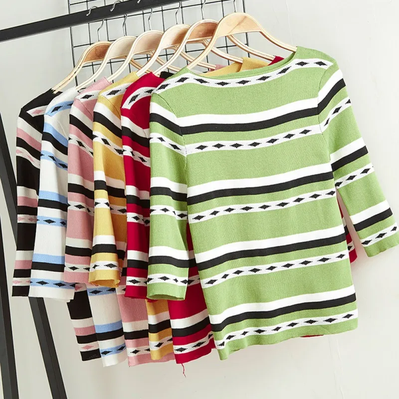 EFINNY Women Autumn Winter Casual Striped Print Sweater Round Collar Bottoming Knit Striped Sweater
EFINNY Women Autumn Winter Casual Striped Print Sweater Round Collar Bottoming Knit Striped Sweater