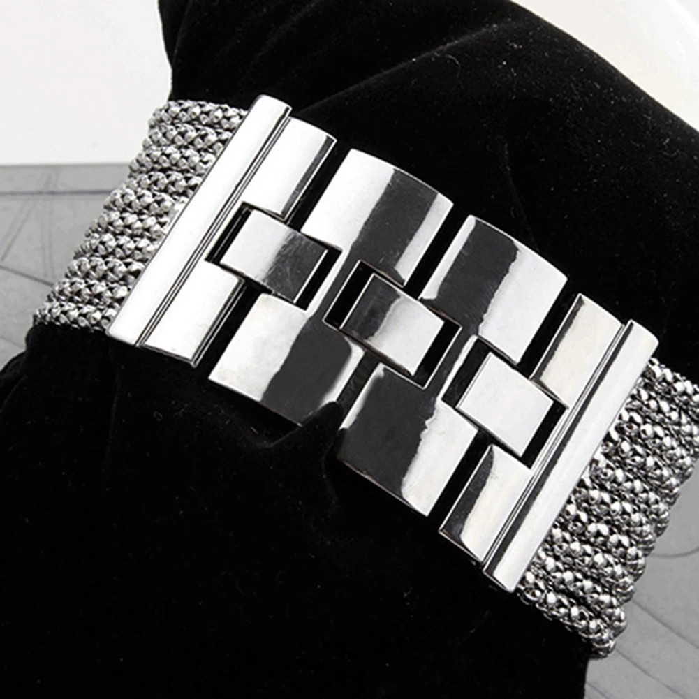 Latest Fashion Quartz Women's Silver Tone Band Rhinestone Bangle Bracelet Watch 6T4T женские ас из сеѬебѬа ас женские наѬђн
Latest Fashion Quartz Women's Silver Tone Band Rhinestone Bangle Bracelet Watch 6T4T женские ас из сеѬебѬа ас женские наѬђн