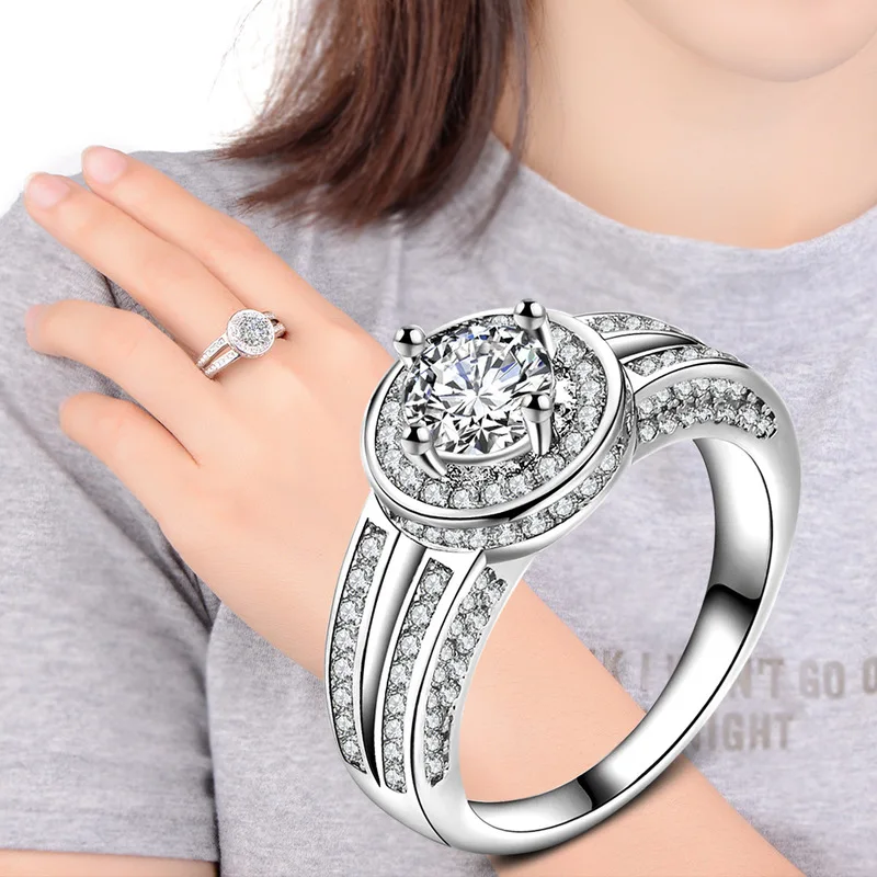 Fashion European version of micro-set zircon ring white gold delicate elegant female proposal ring luxury jewelry romantic gift
Fashion European version of micro-set zircon ring white gold delicate elegant female proposal ring luxury jewelry romantic gift