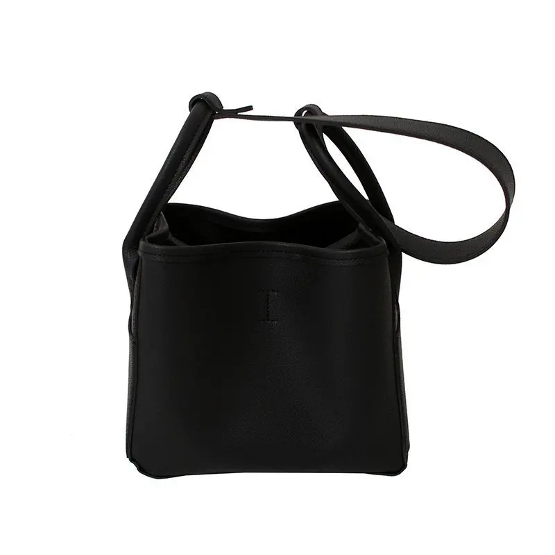 Bag women's large capacity shoulder bag 2021 new messenger bag student's hand-held Bag Tote Bag
Bag women's large capacity shoulder bag 2021 new messenger bag student's hand-held Bag Tote Bag