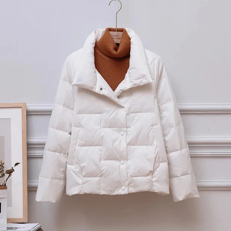 Spring and Autumn Down Jacket Women's Jackets Stand-Up Collar Coat for Women Light Outerwear Female Korean Down Coat Tops
Spring and Autumn Down Jacket Women's Jackets Stand-Up Collar Coat for Women Light Outerwear Female Korean Down Coat Tops