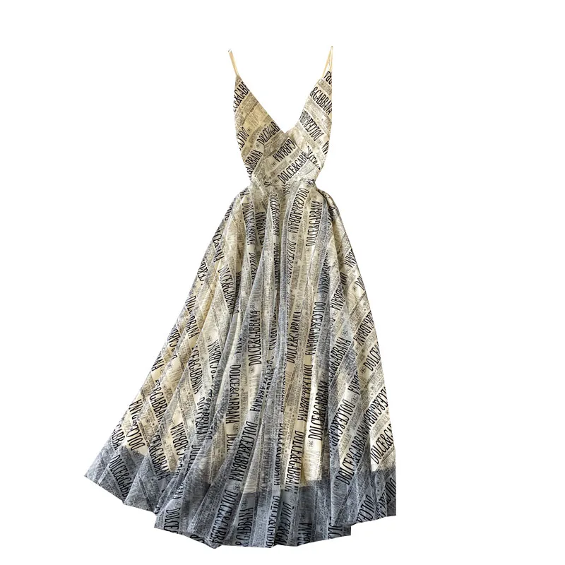printed gauze condole belt dress female 2021 summer new retro cultivate morality show thin posed the a-line
printed gauze condole belt dress female 2021 summer new retro cultivate morality show thin posed the a-line