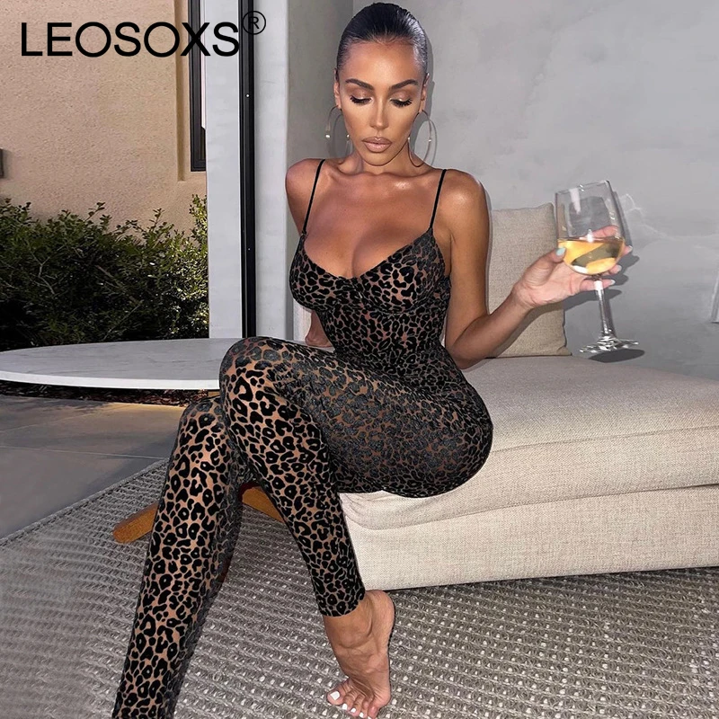 Strappy Leopard Rompers for Women 2021 Sexy Jumpsuit Streetwear Solid Elegant Backless Skinny Slim Jumpsuits Summer Jump Suit
Strappy Leopard Rompers for Women 2021 Sexy Jumpsuit Streetwear Solid Elegant Backless Skinny Slim Jumpsuits Summer Jump Suit