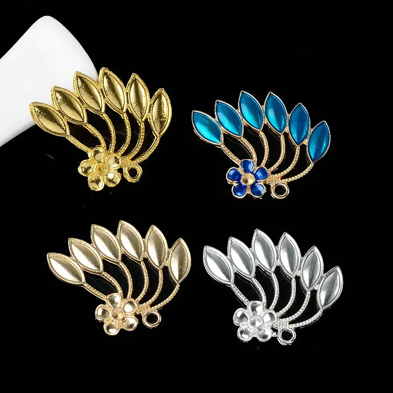 Antique Flowers Plants Alloy Material Pendant DIY Hand-made Antique Hairpin Accessories Clothing Bag Shoes Decoration Material
Antique Flowers Plants Alloy Material Pendant DIY Hand-made Antique Hairpin Accessories Clothing Bag Shoes Decoration Material