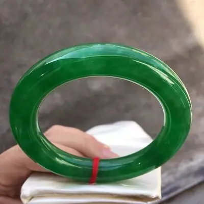 Natural Burmese Emerald Green Round Bar 54-64mm Bracelet Elegant Princess Jewelry For Mom For Girlfriend
Natural Burmese Emerald Green Round Bar 54-64mm Bracelet Elegant Princess Jewelry For Mom For Girlfriend