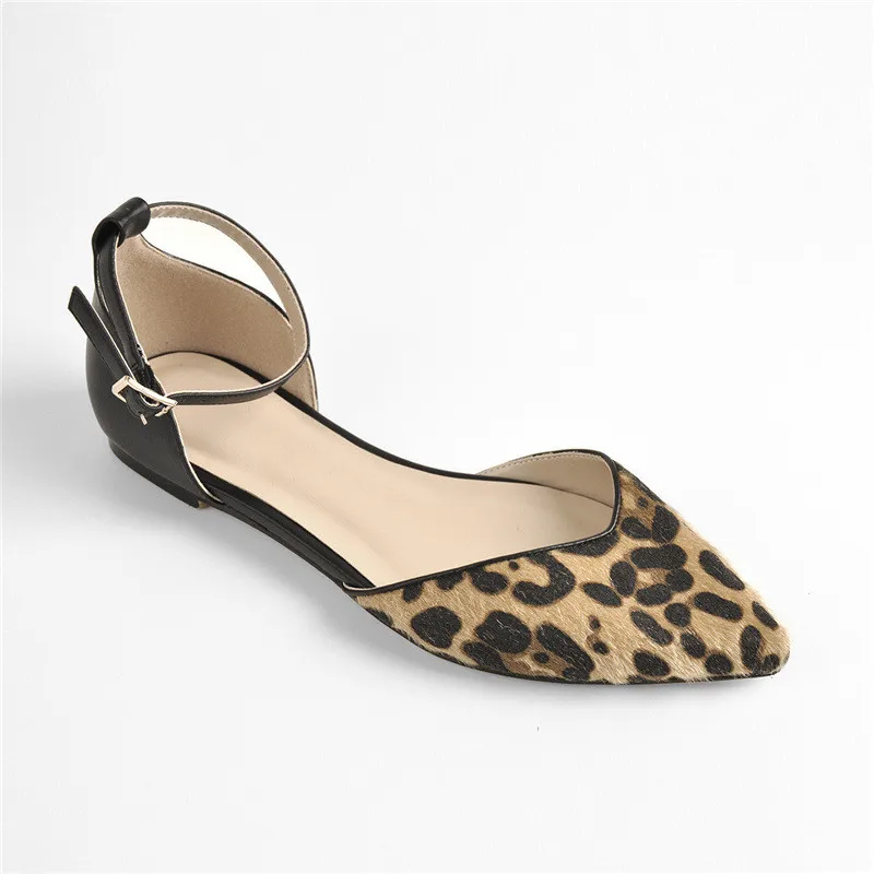 MKKHOU Fashion Sandals Women New Pointed Hollow Leopard Print Buckle Flat Shoes Ladies Ankle Buckle Single Shoes
MKKHOU Fashion Sandals Women New Pointed Hollow Leopard Print Buckle Flat Shoes Ladies Ankle Buckle Single Shoes