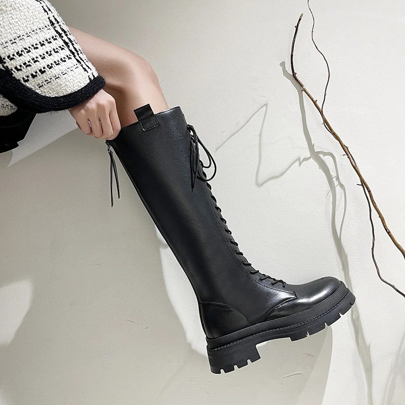 Autumn New Women's Boots Solid Color Lace-up Women's Boots Thick-soled Zipper Martin Boots Comfortable Non-slip Women's Boots
Autumn New Women's Boots Solid Color Lace-up Women's Boots Thick-soled Zipper Martin Boots Comfortable Non-slip Women's Boots