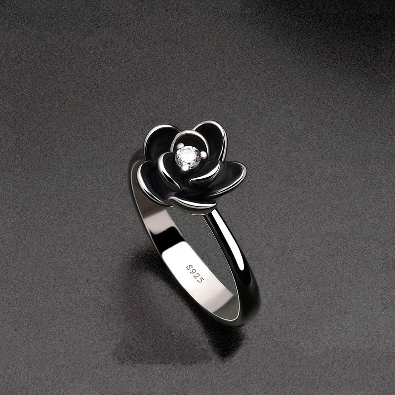 Creative 925 Silver Vintage Rose Inlaid Zircon Ring Fashion Flower Engagement Ring for Women Silver Jewelry Ring Wholesale
Creative 925 Silver Vintage Rose Inlaid Zircon Ring Fashion Flower Engagement Ring for Women Silver Jewelry Ring Wholesale