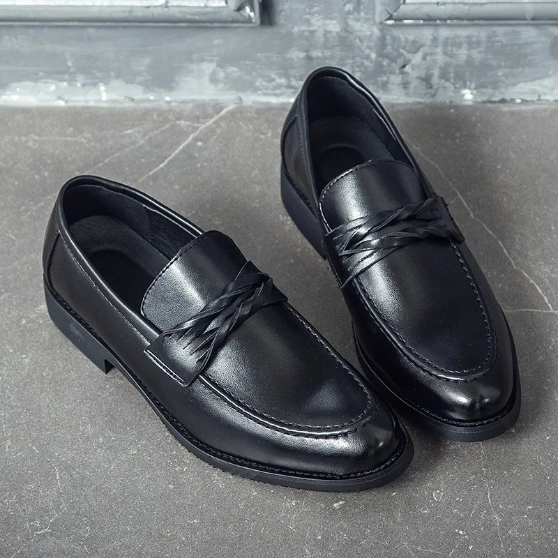 Luxury Spring Men Loafers 2019 Autumn Microfiber Men Leather Shoes Slip-On Black Party Wedding Size 38-44 Man Dress Shoe
Luxury Spring Men Loafers 2019 Autumn Microfiber Men Leather Shoes Slip-On Black Party Wedding Size 38-44 Man Dress Shoe