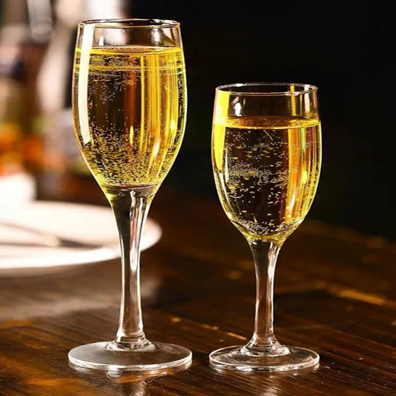 Champagne Glass Wedding Glass Goblet Goblet Unleaded Glass Wine Glass Foreign Wine Whisky Cup Special for Activities
Champagne Glass Wedding Glass Goblet Goblet Unleaded Glass Wine Glass Foreign Wine Whisky Cup Special for Activities