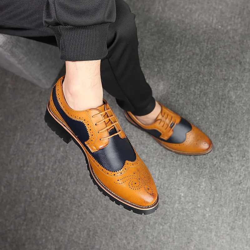 Oxford Shoes Men Brogues Shoes Lace-Up Bullock Business Wedding Dress Shoes Male Formal Shoes hj32
Oxford Shoes Men Brogues Shoes Lace-Up Bullock Business Wedding Dress Shoes Male Formal Shoes hj32
