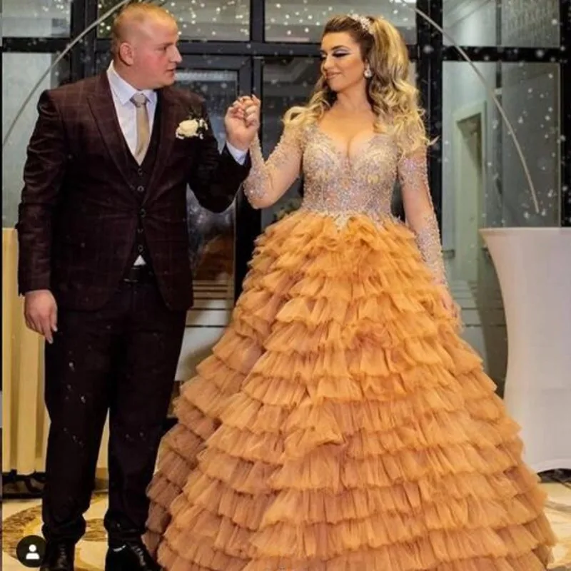 Dubai Vintage Evening Dresses Long Sleeves Lace Appliques Evening Dress Beads Plus Size Formal Wear Middle East Ball Gown
Dubai Vintage Evening Dresses Long Sleeves Lace Appliques Evening Dress Beads Plus Size Formal Wear Middle East Ball Gown