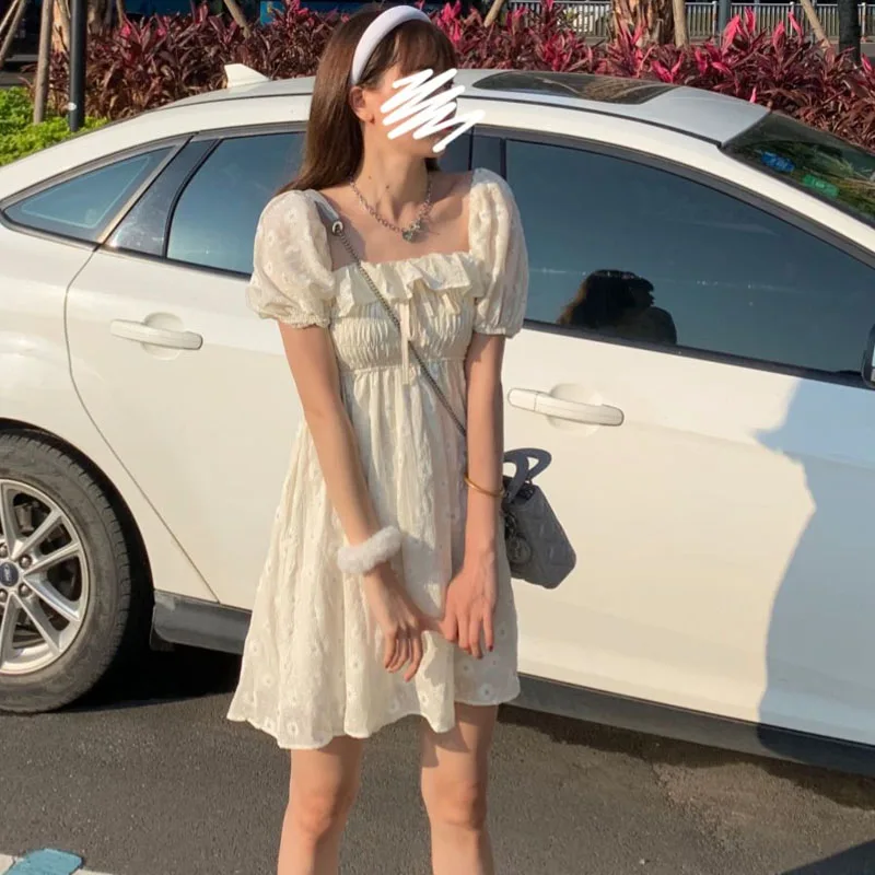 2021 Summer One-Piece Pleated Female Dress Sexy Ruffle Women Puff Sleeve Dress Korean Chic Square Neck Bow Slim Floral Dresses
2021 Summer One-Piece Pleated Female Dress Sexy Ruffle Women Puff Sleeve Dress Korean Chic Square Neck Bow Slim Floral Dresses